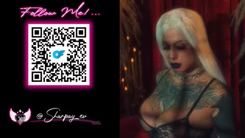 Snapshot of sharpay_evans chatting on 03-09-26, 08:24 Antonia online show from 03-09-26, 08:24