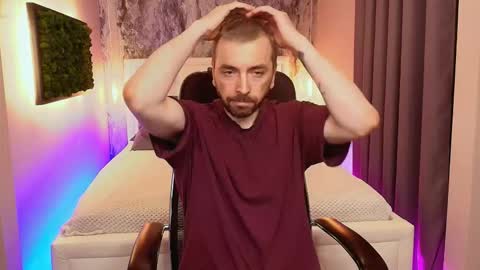 Snapshot of shaun_white chatting on 12-02-25, 05:41 shaun_white online show from 12-02-25, 05:41