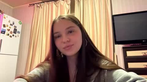 Snapshot of shawnnascaringi chatting on 12-04-25, 11:35 Maria online show from 12-04-25, 11:35