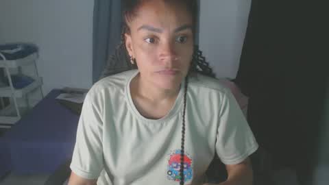 Shayna online show from 02-01-25, 03:52