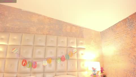 sheeylopez online show from 04-22-26, 03:09