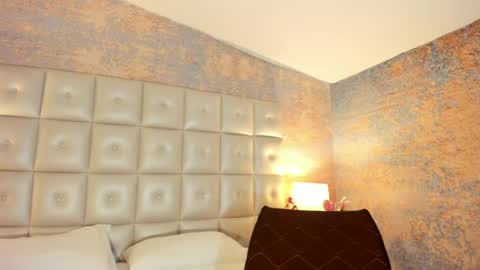 sheeylopez online show from 06-09-26, 03:07
