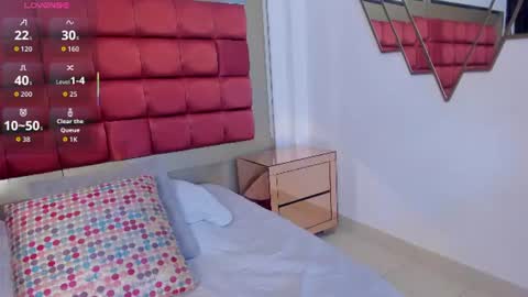 Shego  online show from 07-18-26, 01:21