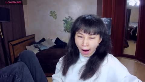 Sheila online show from 10-20-25, 04:35