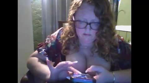 Snapshot of shelbyannn chatting on 12-31-24, 02:08 Red online show from 12-31-24, 02:08