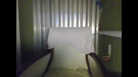 Snapshot of shelbyannn chatting on 10-11-25, 11:14 Red online show from 10-11-25, 11:14