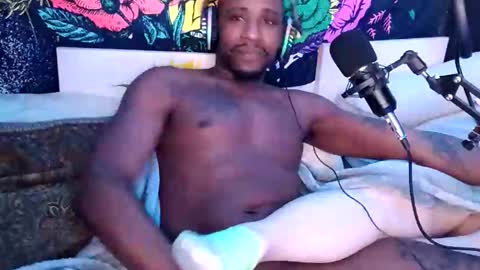 Snapshot of shelbycrazy chatting on 03-06-25, 11:03 King-shelb online show from 03-06-25, 11:03