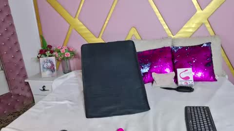 shellbydior online show from 04-25-26, 08:17