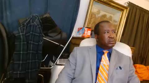 Snapshot of shellcock46 chatting on 11-11-25, 07:41 shellcock46 online show from 11-11-25, 07:41