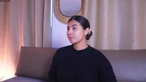 Snapshot of shelleymorell chatting on 11-18-25, 12:42 Transmission schedule Monday - Friday 715 am to 200 pm time Colombia online show from 11-18-25, 12:42