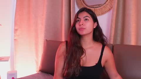 Snapshot of shelleymorell chatting on 11-24-25, 12:49 Transmission schedule Monday - Friday 715 am to 200 pm time Colombia online show from 11-24-25, 12:49