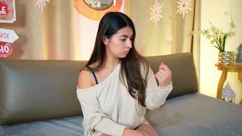 Snapshot of shelleymorell chatting on 12-22-25, 12:13 Transmission schedule Monday - Friday 715 am to 200 pm time Colombia online show from 12-22-25, 12:13