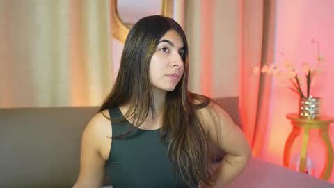 Snapshot of shelleymorell chatting on 01-10-26, 12:40 Transmission schedule Monday - Friday 715 am to 200 pm time Colombia online show from 01-10-26, 12:40