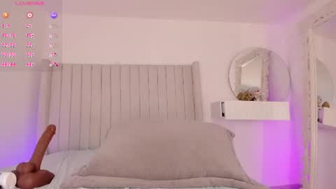 shelynna_azzul online show from 07-06-26, 03:03