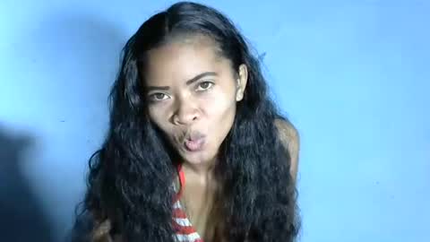 Snapshot of shena_power chatting on 04-22-26, 04:37 Stasy online show from 04-22-26, 04:37