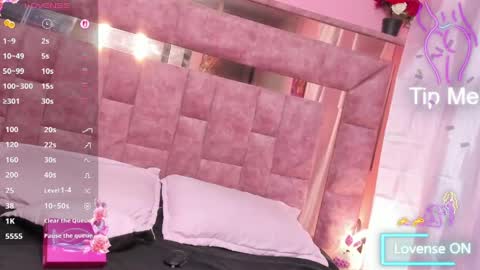 Snapshot of shenielxxx chatting on 05-29-26, 02:53 shenielxxx online show from 05-29-26, 02:53