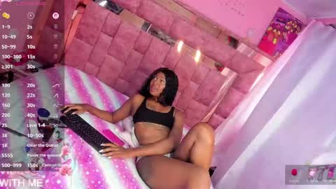 Snapshot of shenielxxx chatting on 06-06-26, 02:00 shenielxxx online show from 06-06-26, 02:00