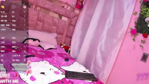 Snapshot of shenielxxx chatting on 06-14-26, 03:19 shenielxxx online show from 06-14-26, 03:19
