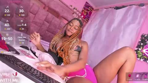 Snapshot of shenielxxx chatting on 06-24-26, 12:53 shenielxxx online show from 06-24-26, 12:53