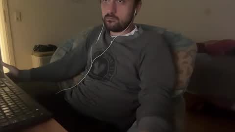 Snapshot of shenjungle1 chatting on 09-25-25, 11:47 shenjungle1 online show from 09-25-25, 11:47