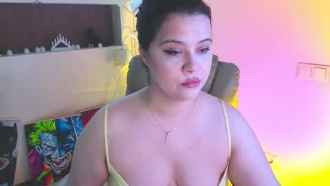 Snapshot of sherbru chatting on 05-15-26, 12:39 Sher online show from 05-15-26, 12:39