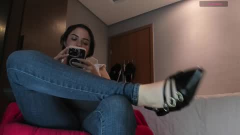 .. Sherilk .. online show from 03-06-26, 12:07