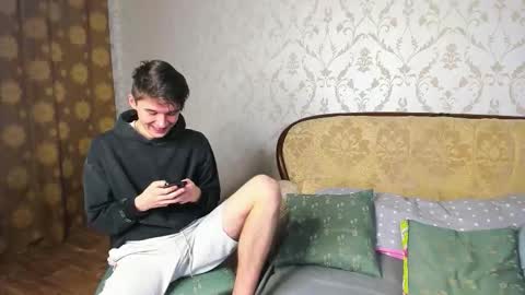 Max online show from 10-02-25, 10:28