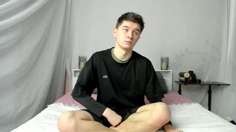 Snapshot of sherlockmax chatting on 02-04-26, 07:09 Max online show from 02-04-26, 07:09