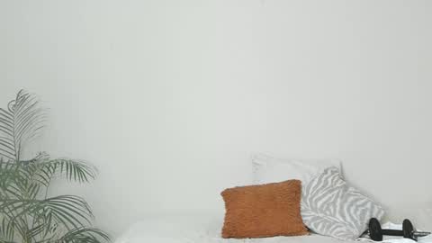 Snapshot of sherlyn_adams69 chatting on 12-29-24, 01:17 Sherlyn Adams online show from 12-29-24, 01:17