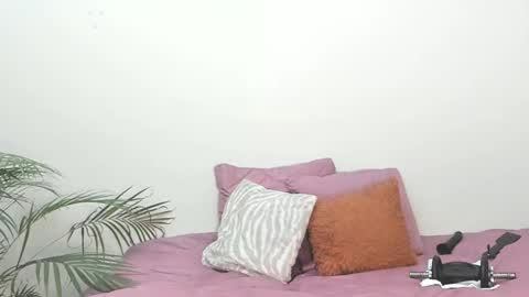 Snapshot of sherlyn_adams69 chatting on 02-26-25, 09:58 Sherlyn Adams online show from 02-26-25, 09:58