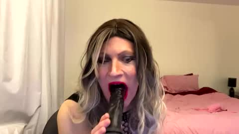 sherrisqs00 online show from 03-15-26, 02:06