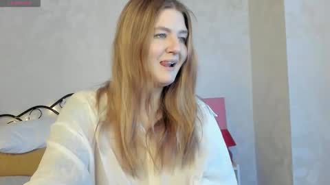 Sherri online show from 12-18-25, 01:22