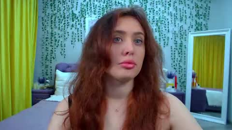 Snapshot of sherrybaers chatting on 11-25-25, 06:24 Sherry online show from 11-25-25, 06:24