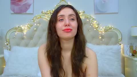 Snapshot of sherrybaers chatting on 12-23-25, 06:44 Sherry online show from 12-23-25, 06:44