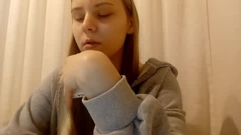 Lisa online show from 02-20-26, 01:13