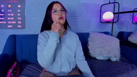 Snapshot of sherydan_love chatting on 02-11-25, 11:21 mia online show from 02-11-25, 11:21