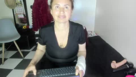 Shera Hade online show from 07-12-26, 01:18