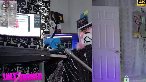 Snapshot of shesborked chatting on 11-25-25, 02:39 Gina online show from 11-25-25, 02:39