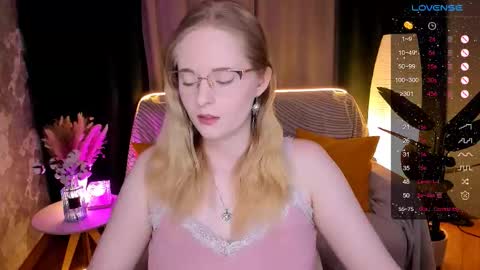 Hello guys my name is Aemilia online show from 02-17-26, 02:41