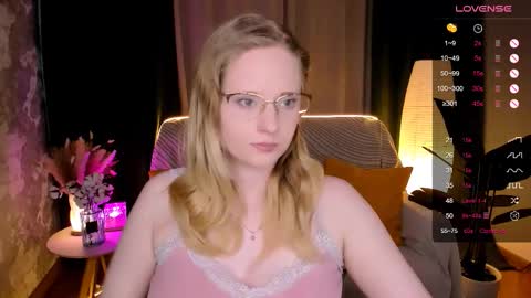 Hello guys my name is Aemilia online show from 03-04-26, 08:31