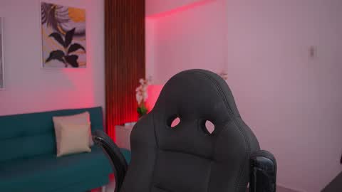 Sheyla Bakerr  online show from 04-28-26, 11:26