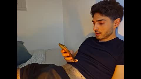 Snapshot of shhervin chatting on 01-13-26, 12:05 shhervin online show from 01-13-26, 12:05