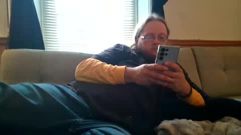 Snapshot of shifty885 chatting on 11-09-25, 07:45 shifty885 online show from 11-09-25, 07:45