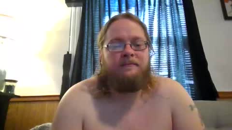 Snapshot of shifty885 chatting on 12-21-25, 04:58 shifty885 online show from 12-21-25, 04:58