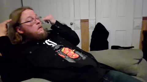 Snapshot of shifty885 chatting on 02-01-26, 10:41 shifty885 online show from 02-01-26, 10:41