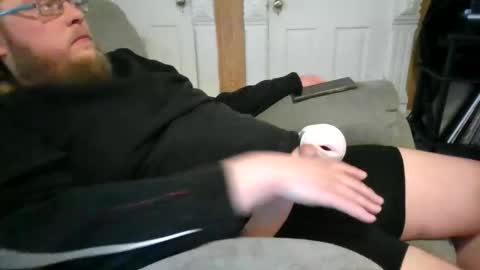 Snapshot of shifty885 chatting on 03-15-26, 05:41 shifty885 online show from 03-15-26, 05:41