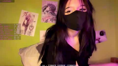 Snapshot of shikott chatting on 02-10-26, 11:53 Shiko online show from 02-10-26, 11:53