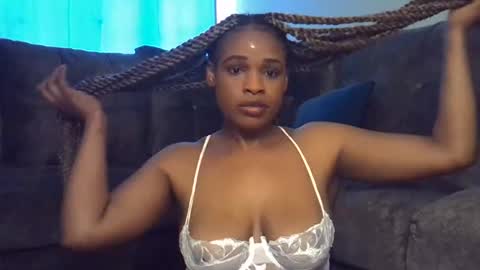 Snapshot of shiksmson chatting on 11-21-25, 11:53 shiksmson online show from 11-21-25, 11:53