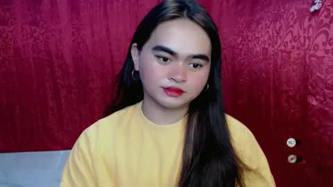 shimilove online show from 01-21-25, 04:43