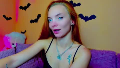 Alexis online show from 10-28-25, 07:27